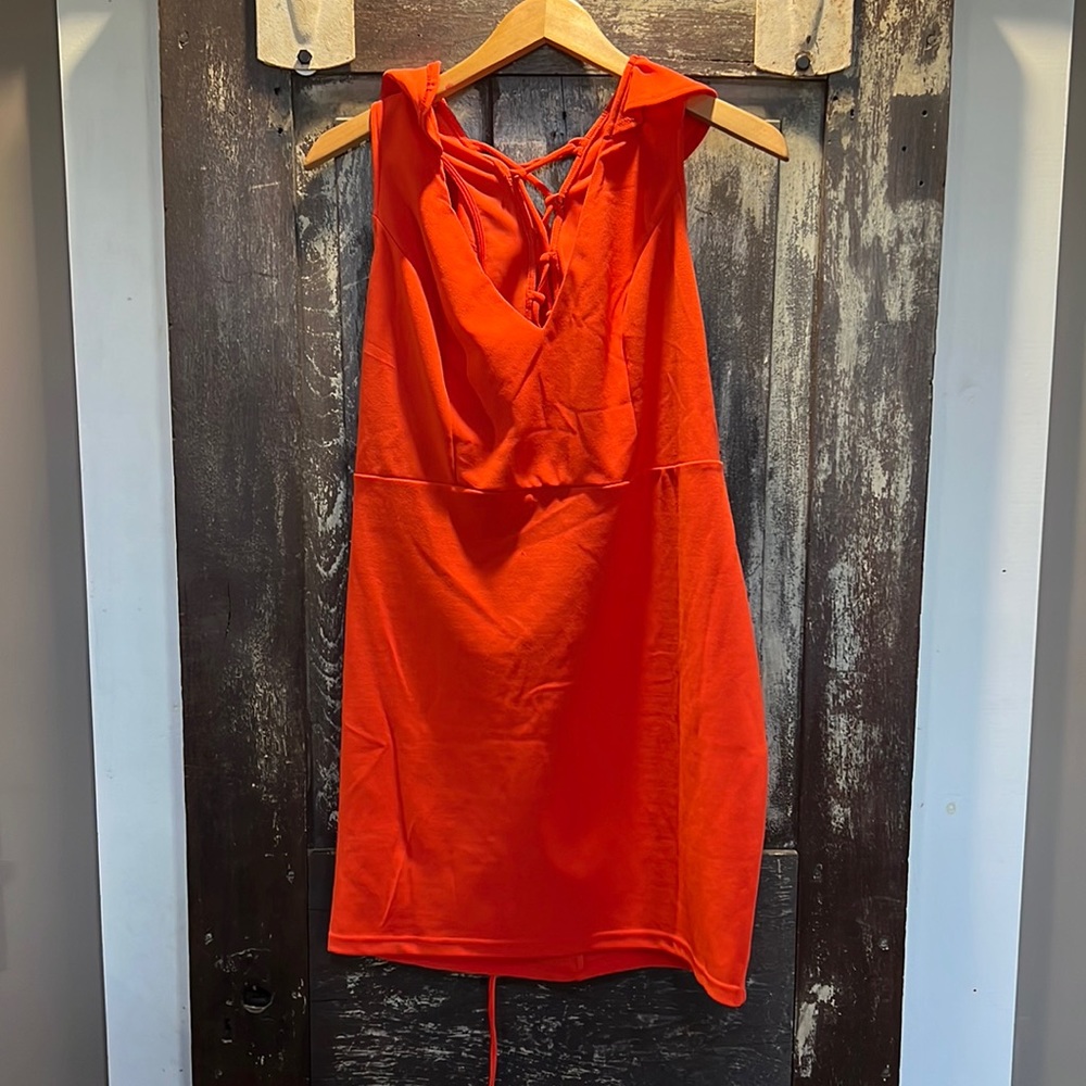 Gorgeous orange dress